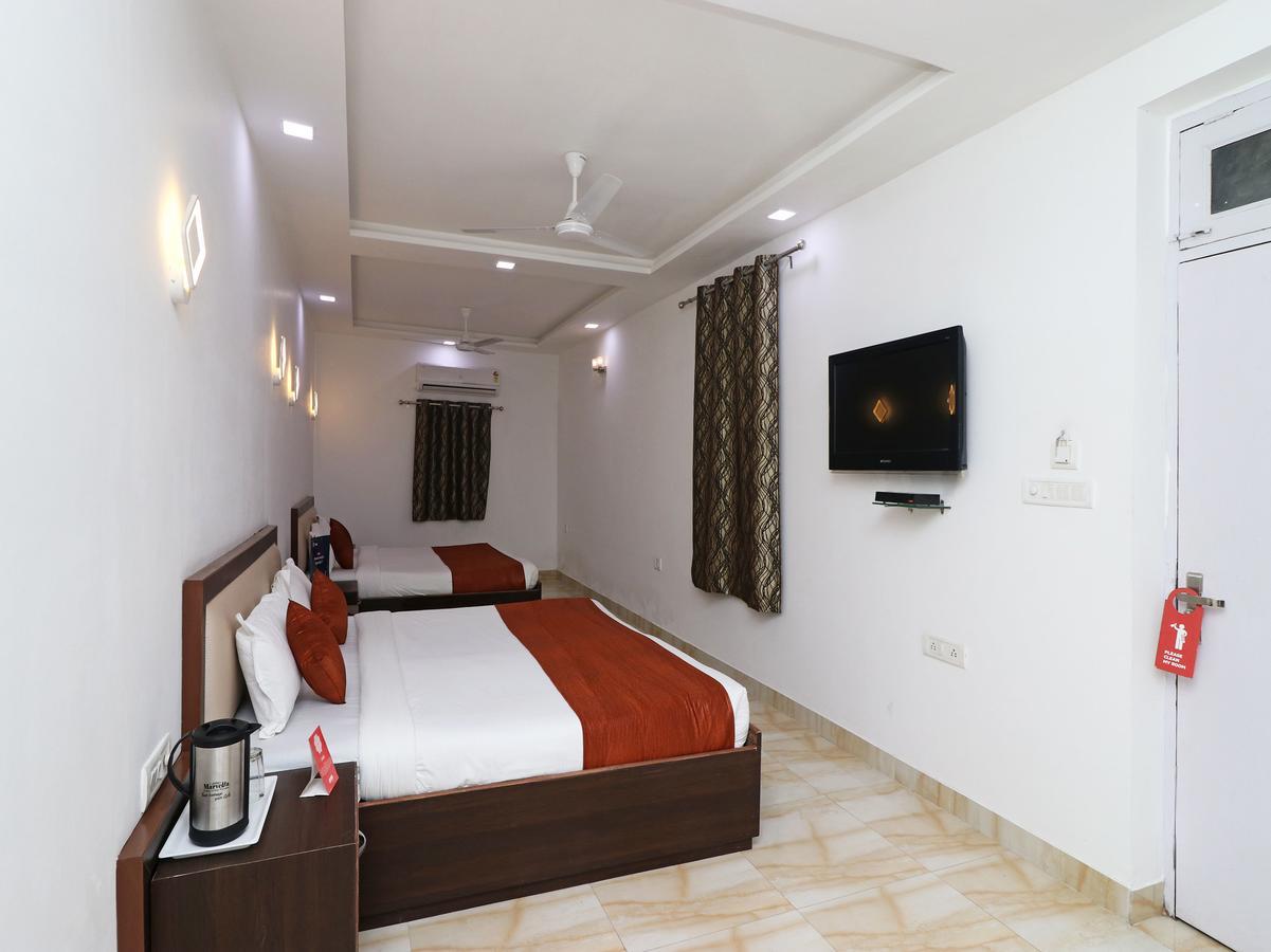 Oyo 11526 Hotel Apollo Agra  Exterior photo